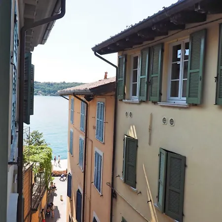 Al Golfo Salò