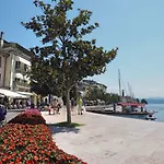 아파트 Al Golfo 살로